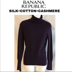 Banana Republic Cashmere Silk Turtleneck Sweater